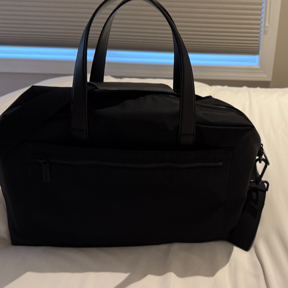 Away Everywhere Black travel Bag.